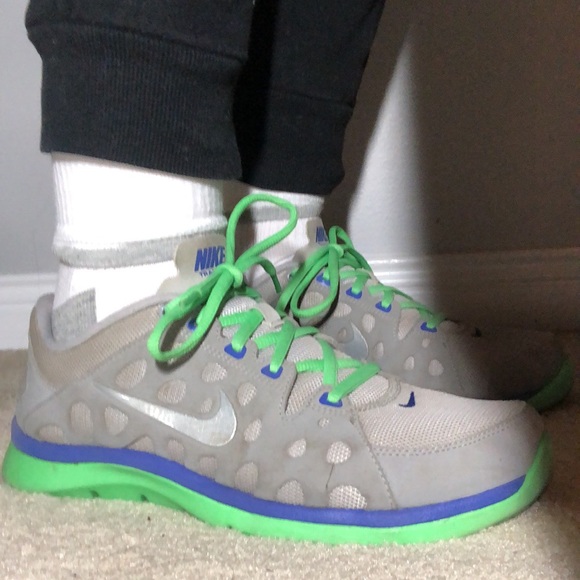 Nike Training Shoes -💚💙🤍- Barely Worn - Picture 8 of 15